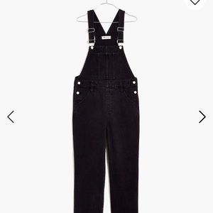 Madewell Straight-Leg Overalls in Lunar Wash